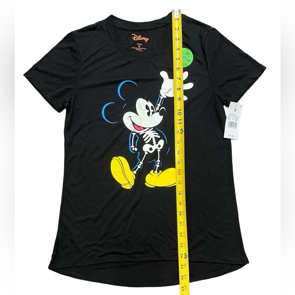 🎃 Disney Women’s Tee | Skeleton Design | Glow in the Dark | Small | Halloween - Picture 4 of 7
